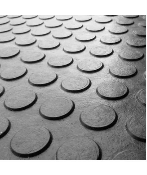 Tapete ROLO emborrachado preto moeda 1,30 mt Kapazi O METRO